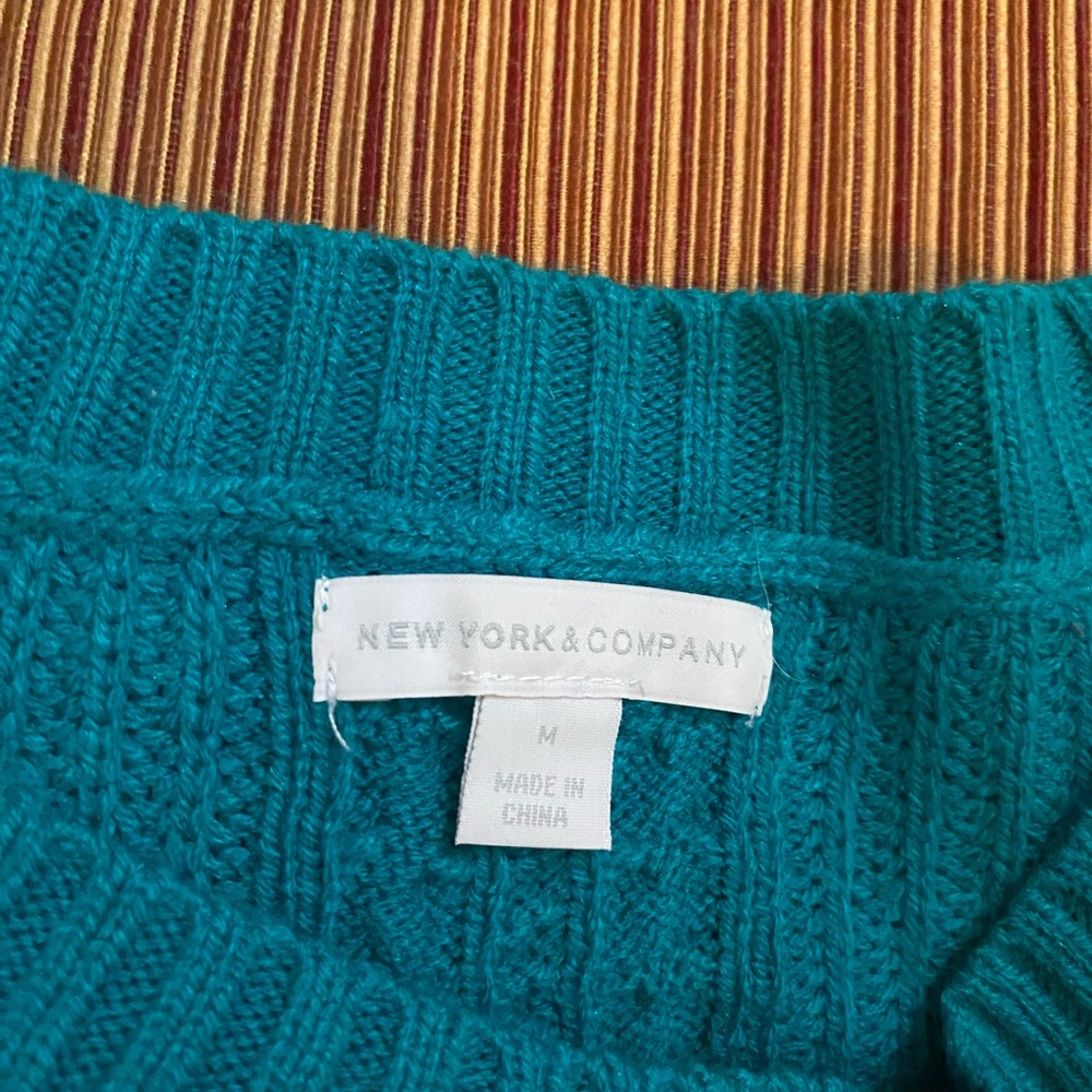 New York & Company M teal sweater